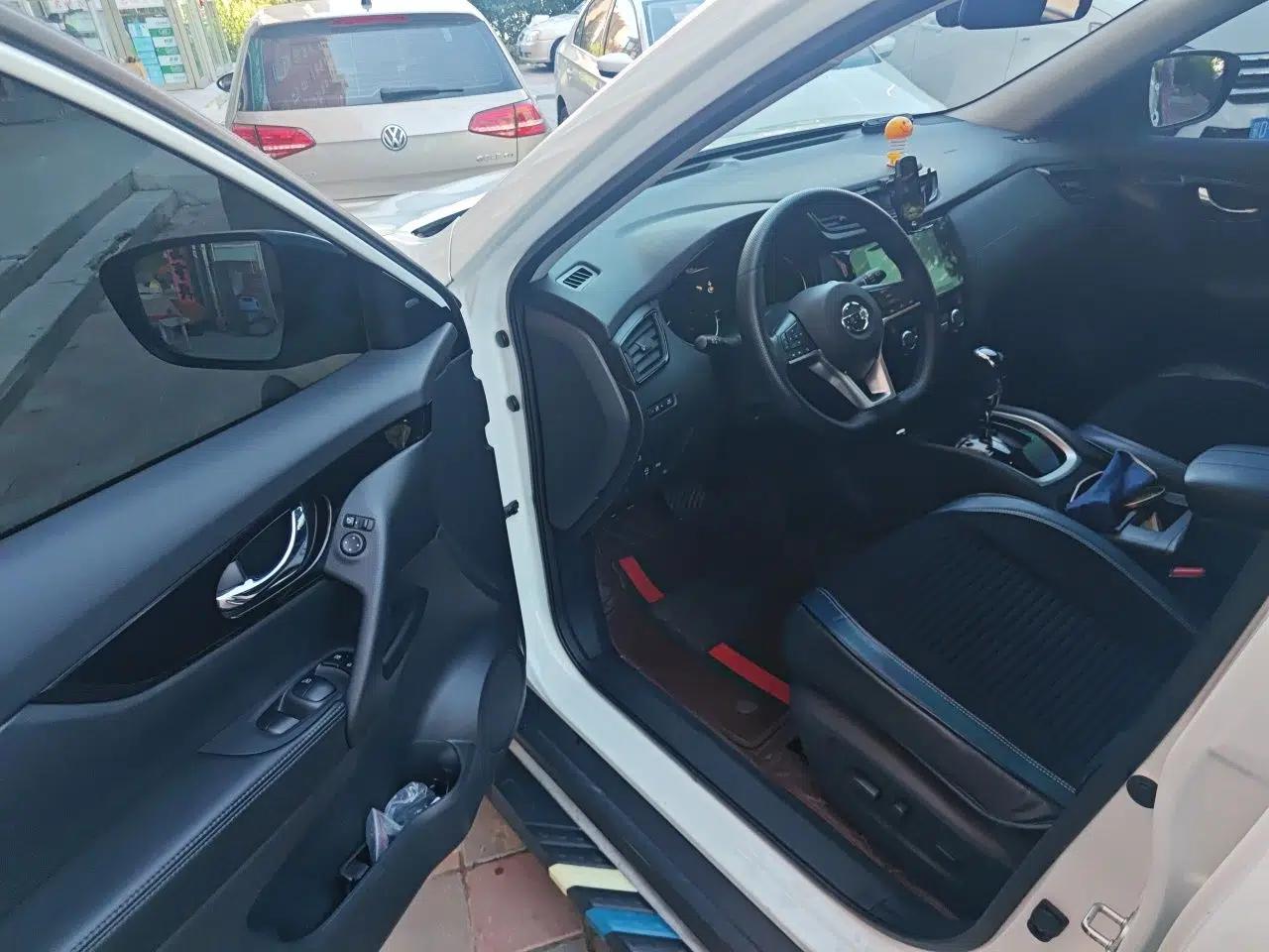 Nissan X-Trail 2019 2.0L CVT Smart Connect Comfort Edition 2WD — миниатюра 16