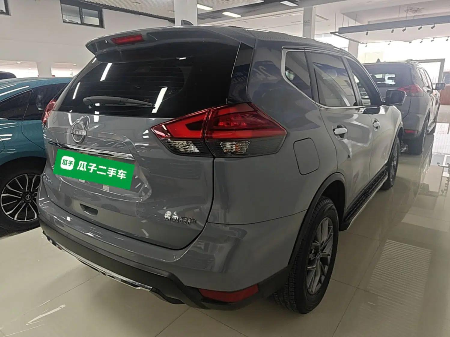 Nissan X-Trail 2025 Honor 2.0L Two-Wheel Drive Leading Edition — миниатюра 6
