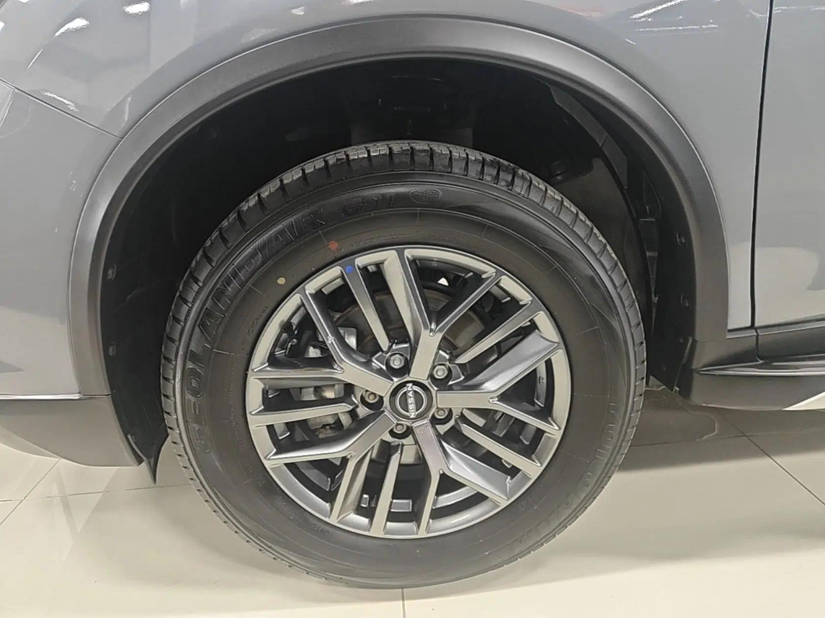 Nissan X-Trail 2025 Honor 2.0L Two-Wheel Drive Leading Edition — миниатюра 10