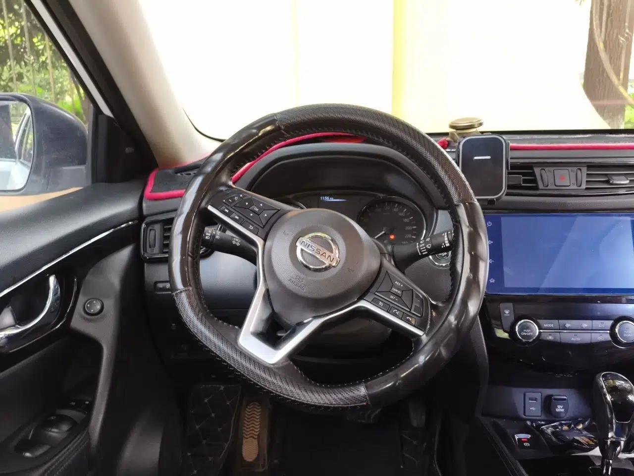 Nissan X-Trail 2021 2.0L CVT 2WD XL ITS SmartConnect Comfort Edition — миниатюра 10