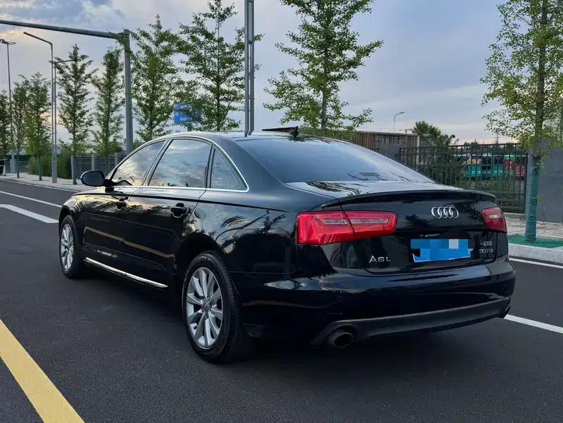 Audi A6L 2014 30 FSI Comfort — миниатюра 4