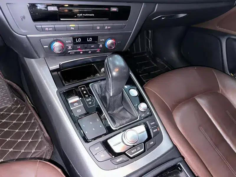 Audi A6L 2018 30th Anniversary Edition 45 TFSI quattro Sport — миниатюра 10