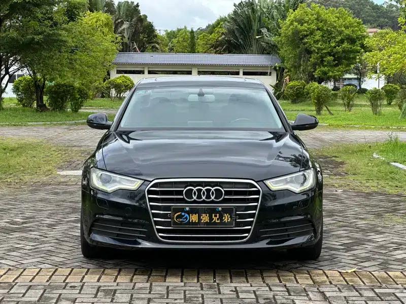 Audi A6L 2012 TFSI Standard Edition — миниатюра 2