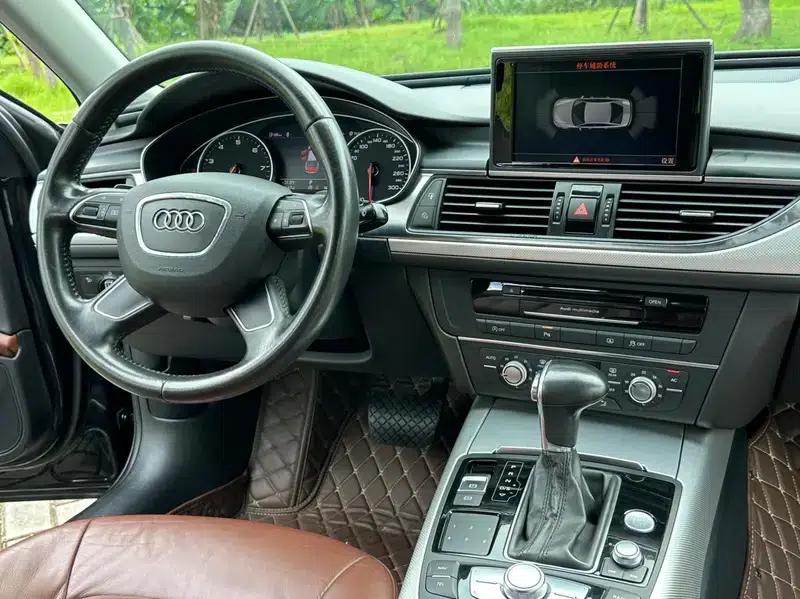 Audi A6L 2012 TFSI Standard Edition — миниатюра 11