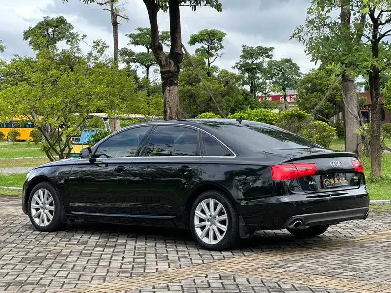 Audi A6L 2012 TFSI Standard Edition — миниатюра 4