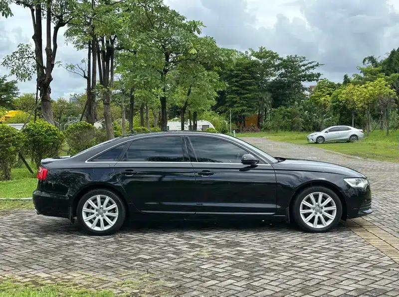 Audi A6L 2012 TFSI Standard Edition — миниатюра 7