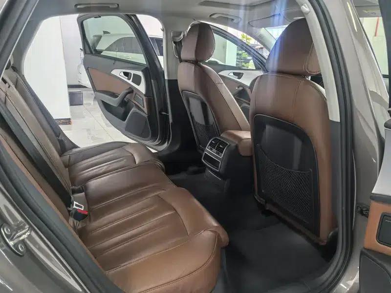 Audi A6L 2014 TFSI Standard Edition — миниатюра 13