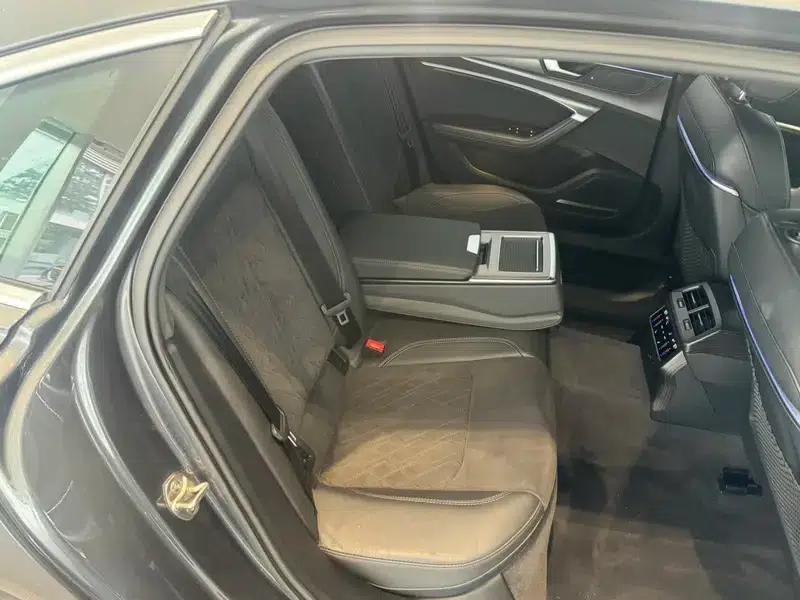 Audi A6L 2021 55 TFSI quattro Premium Dynamic Edition — миниатюра 19