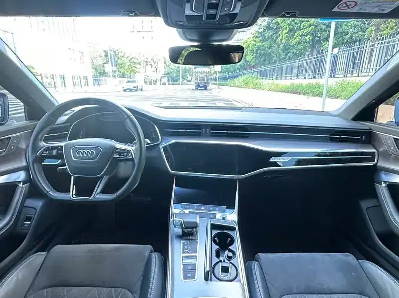 Audi A6L 2021 55 TFSI quattro Premium Dynamic Edition — миниатюра 11