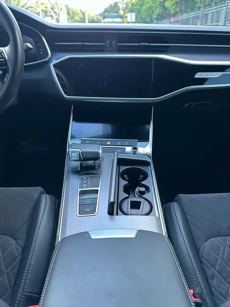 Audi A6L 2021 55 TFSI quattro Premium Dynamic Edition — миниатюра 12