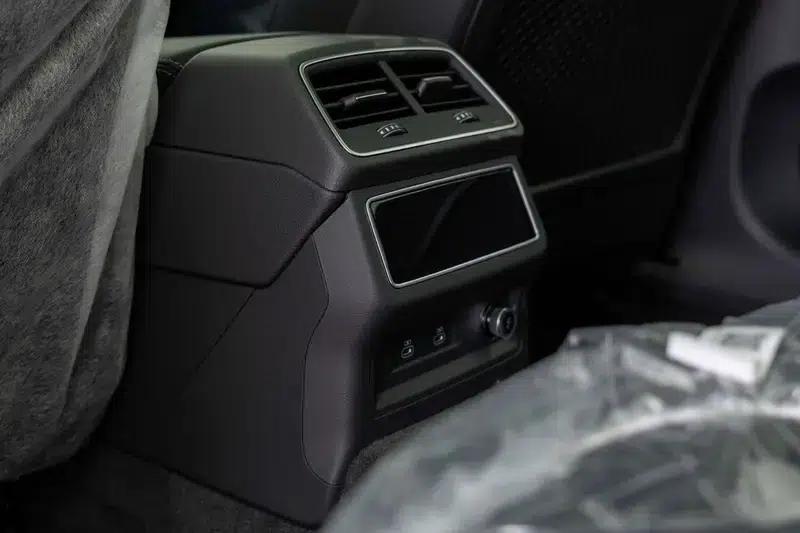 Audi A6L 2026 45 TFSI quattro Premium Dynamic Edition — миниатюра 18