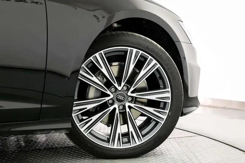 Audi A6L 2026 45 TFSI quattro Premium Dynamic Edition — миниатюра 10