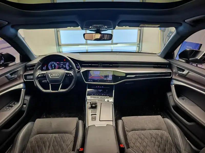 Audi A6L 2020 55 TFSI quattro Premium Dynamic Edition — миниатюра 9
