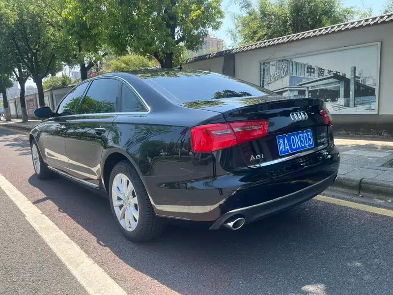 Audi A6L 2014 TFSI Standard Edition — миниатюра 4