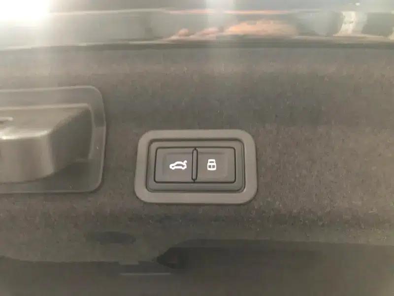 Audi A6L 2025 45 TFSI quattro Premium Dynamic Edition — миниатюра 5