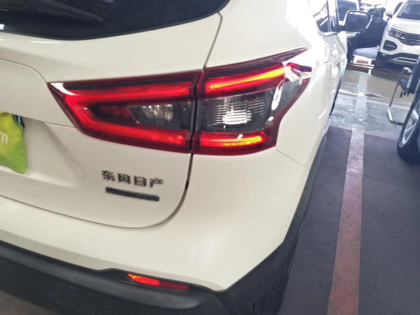 Nissan Qashqai 2019 2.0L CVT Luxury Edition — миниатюра 9
