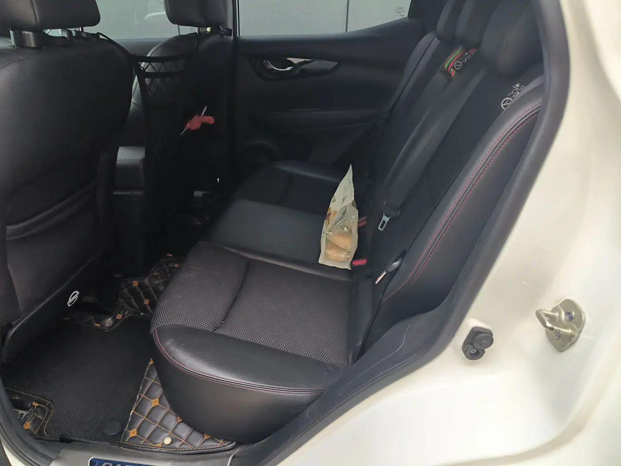 Nissan Qashqai 2017 2.0L CVT Smart Enjoyment Version China VI Standard — миниатюра 17