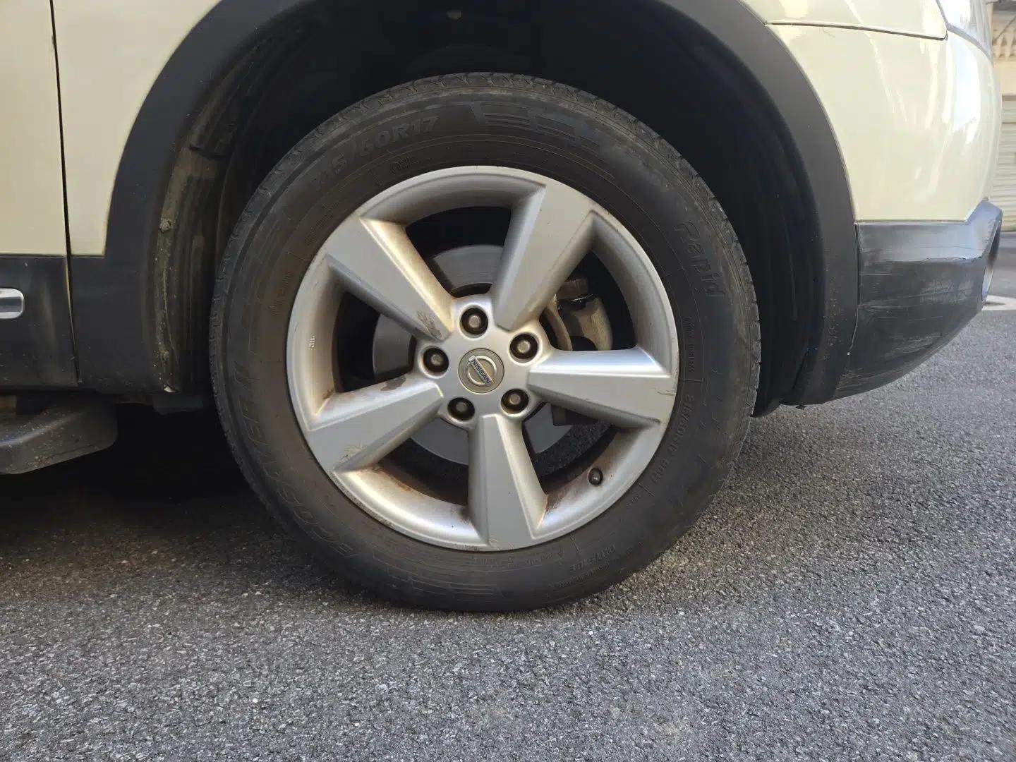 Nissan Qashqai 2011 2.0 XL Fire CVT 2WD — миниатюра 8