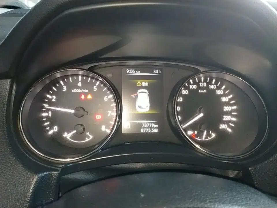 Nissan Qashqai 2017 2.0L CVT Smart Enjoyment Version China V Standard — миниатюра 14