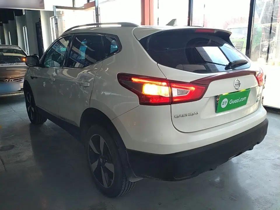 Nissan Qashqai 2017 2.0L CVT Smart Enjoyment Version China V Standard — миниатюра 4