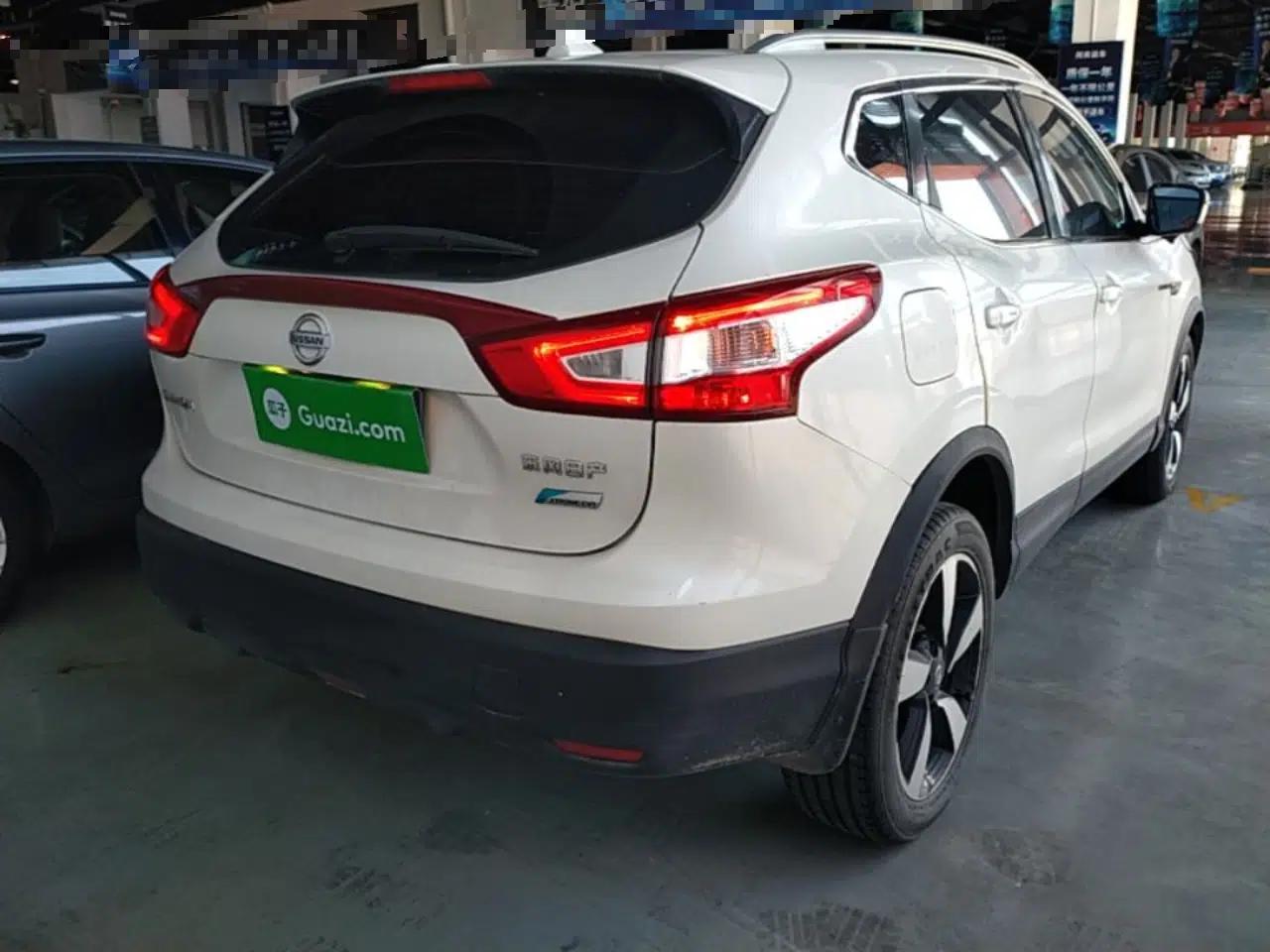 Nissan Qashqai 2017 2.0L CVT Smart Enjoyment Version China V Standard — миниатюра 6
