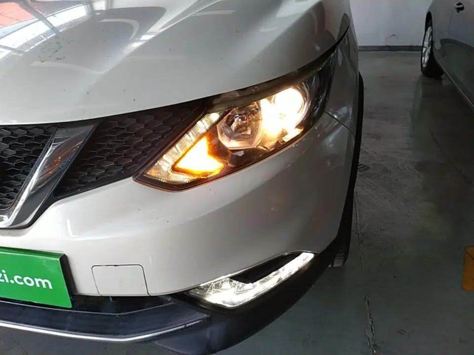 Nissan Qashqai 2017 2.0L CVT Smart Enjoyment Version China V Standard — миниатюра 8