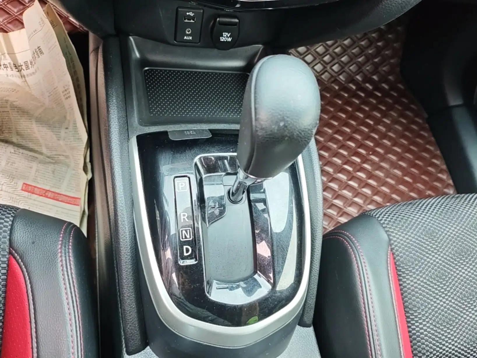 Nissan Qashqai 2017 2.0L CVT Smart Enjoyment Version China V Standard — миниатюра 16