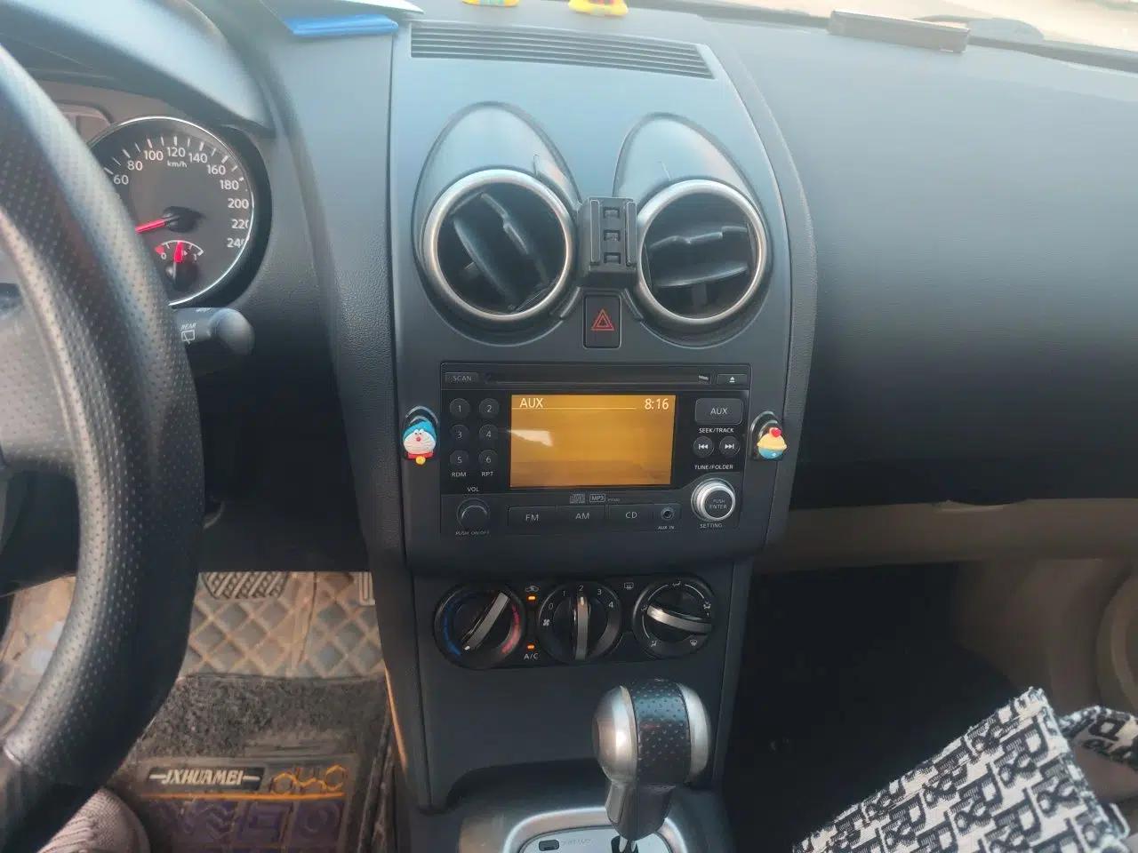 Nissan Qashqai 2012 2.0 XL Fire CVT 2WD — миниатюра 13