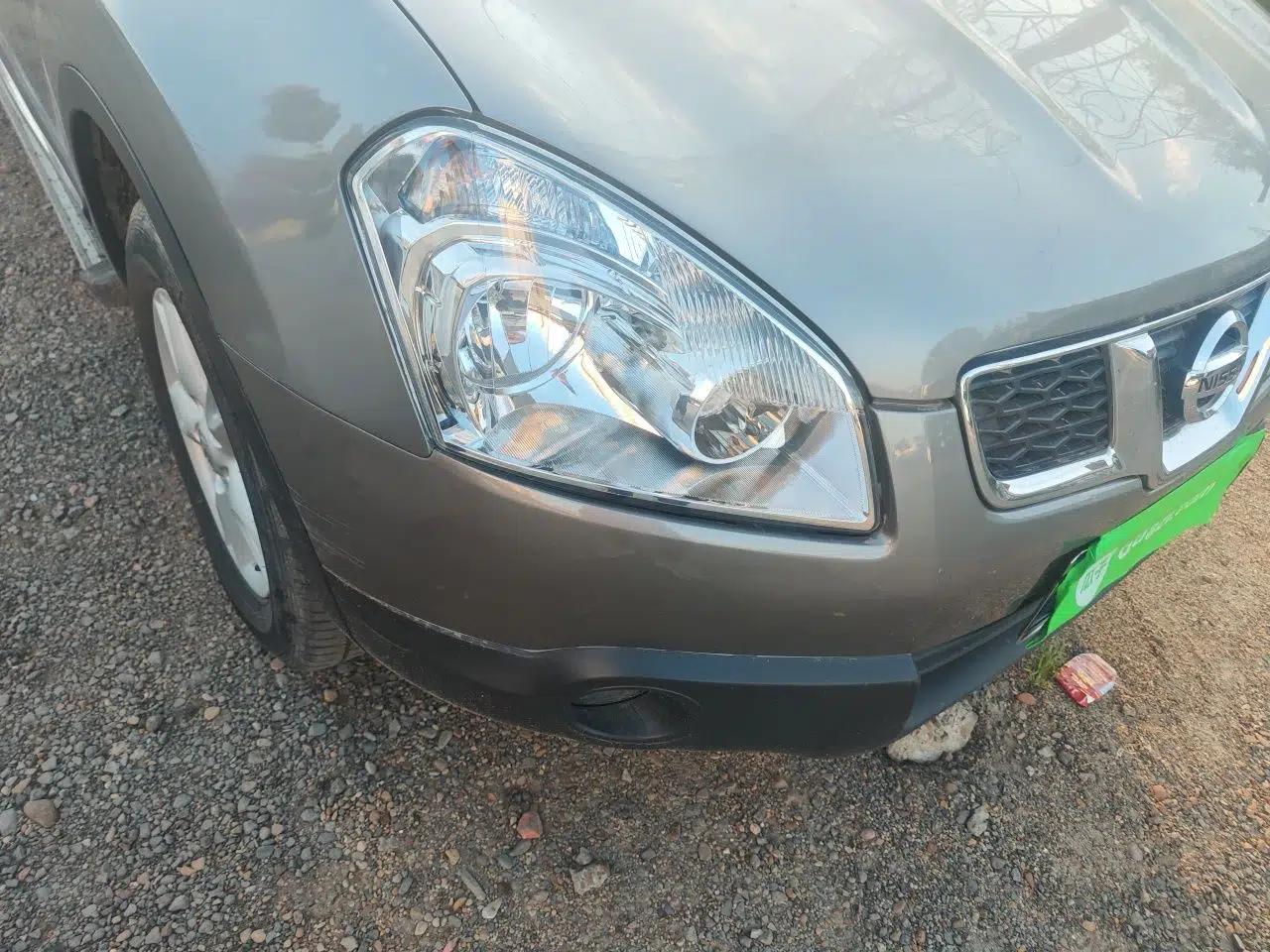 Nissan Qashqai 2012 2.0 XL Fire CVT 2WD — миниатюра 7
