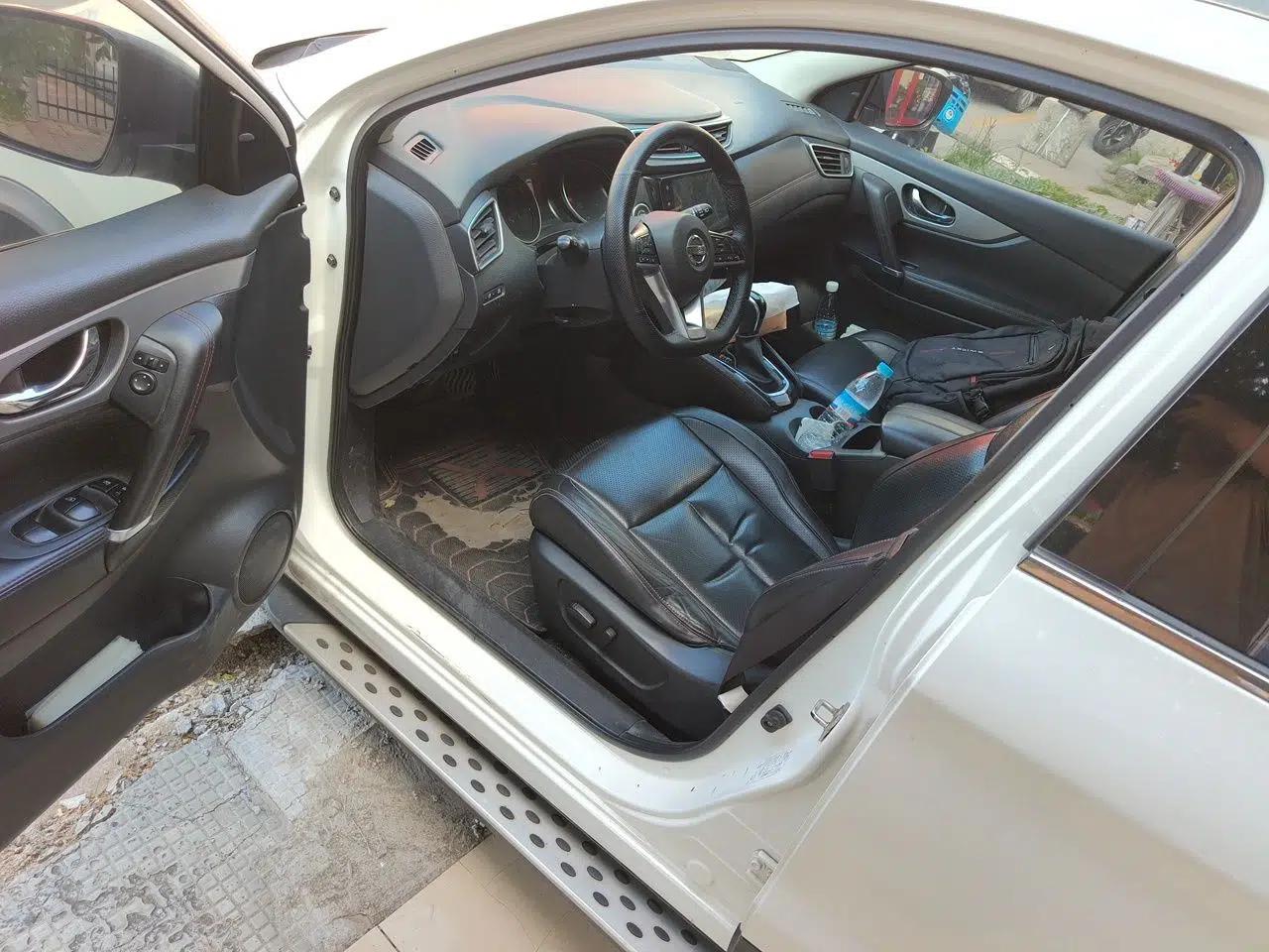 Nissan Qashqai 2021 2.0L CVT Luxury Edition — миниатюра 16