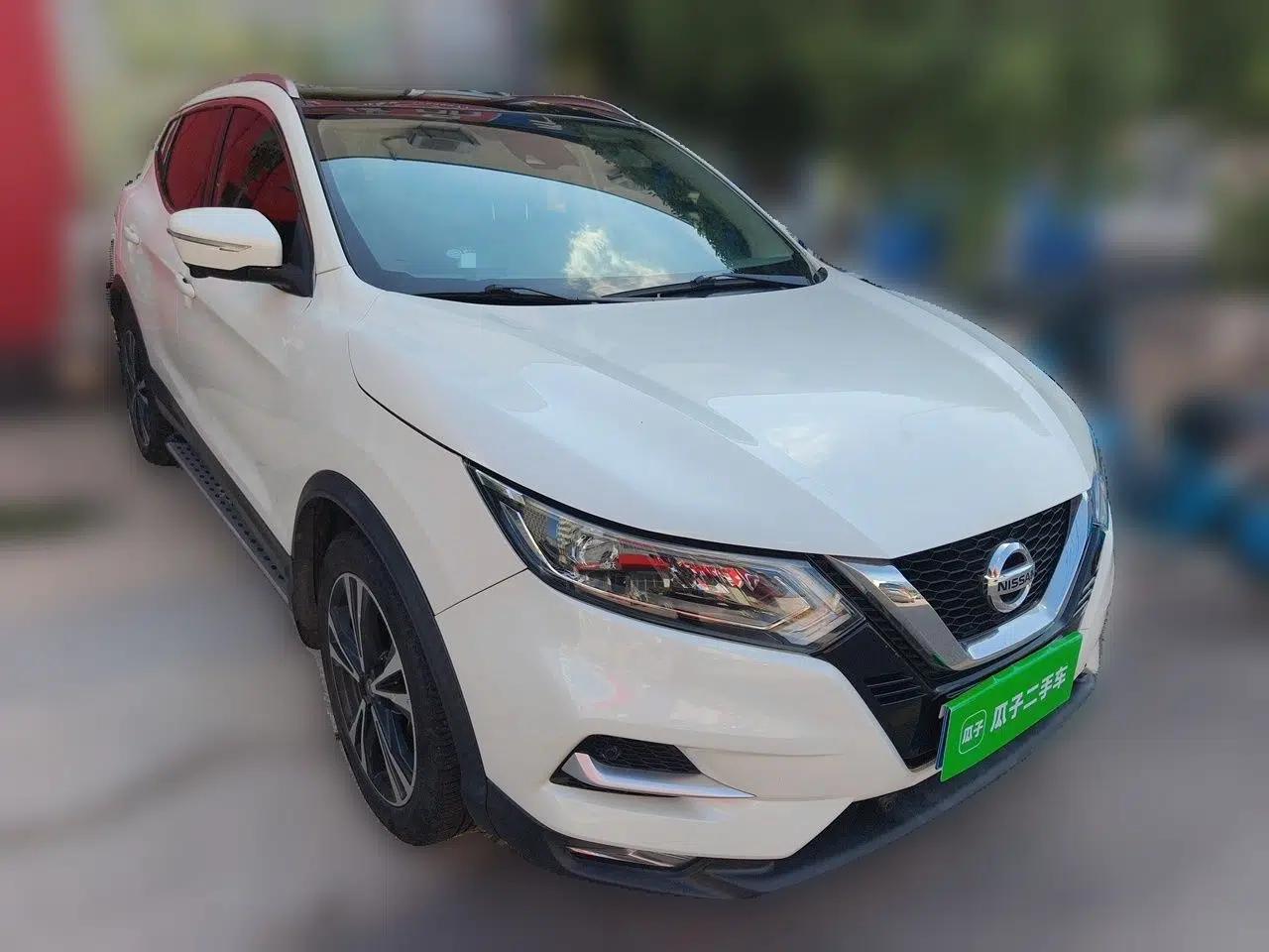 Nissan Qashqai 2021 2.0L CVT Luxury Edition — миниатюра 3