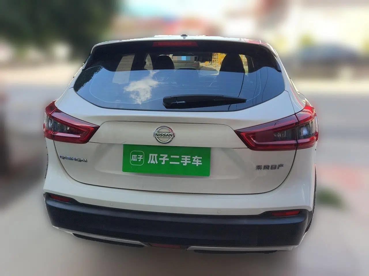 Nissan Qashqai 2021 2.0L CVT Luxury Edition — миниатюра 5