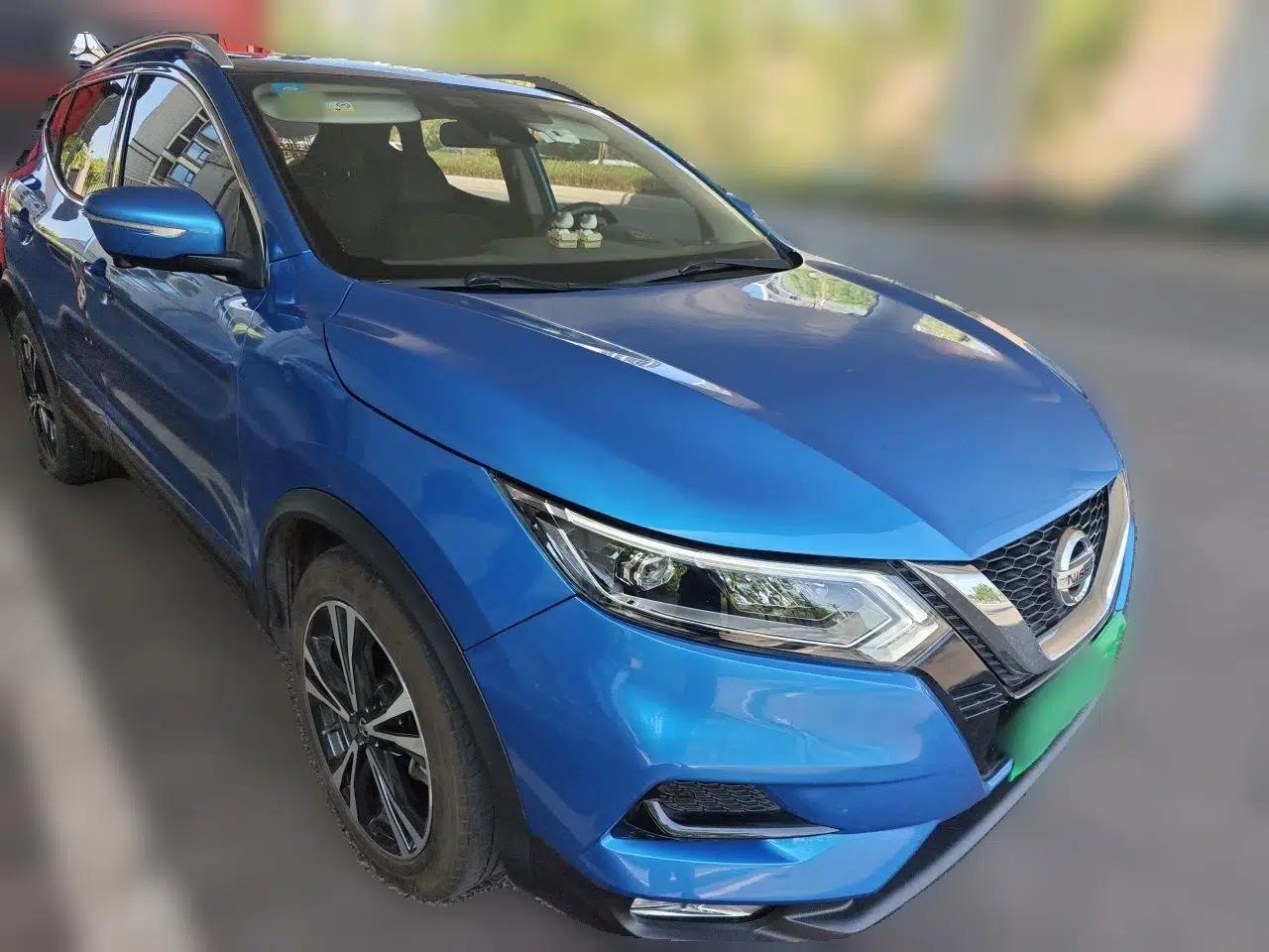 Nissan Qashqai 2019 2.0L CVT Luxury Edition — миниатюра 3
