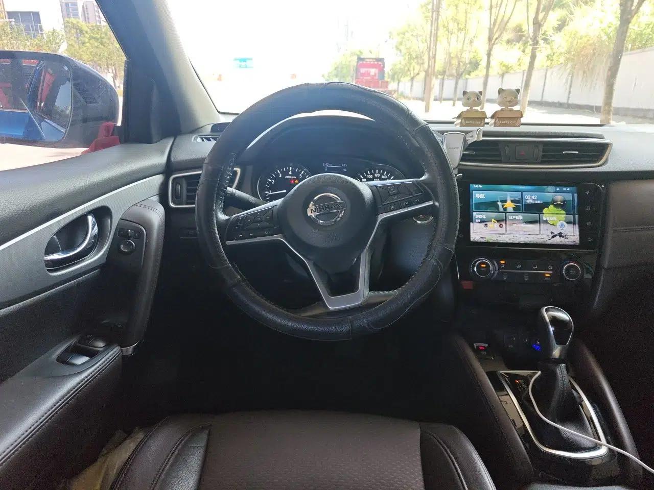 Nissan Qashqai 2019 2.0L CVT Luxury Edition — миниатюра 10