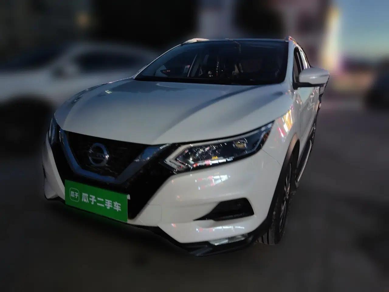 Nissan Qashqai 2019 2.0L CVT Luxury Edition — миниатюра 1