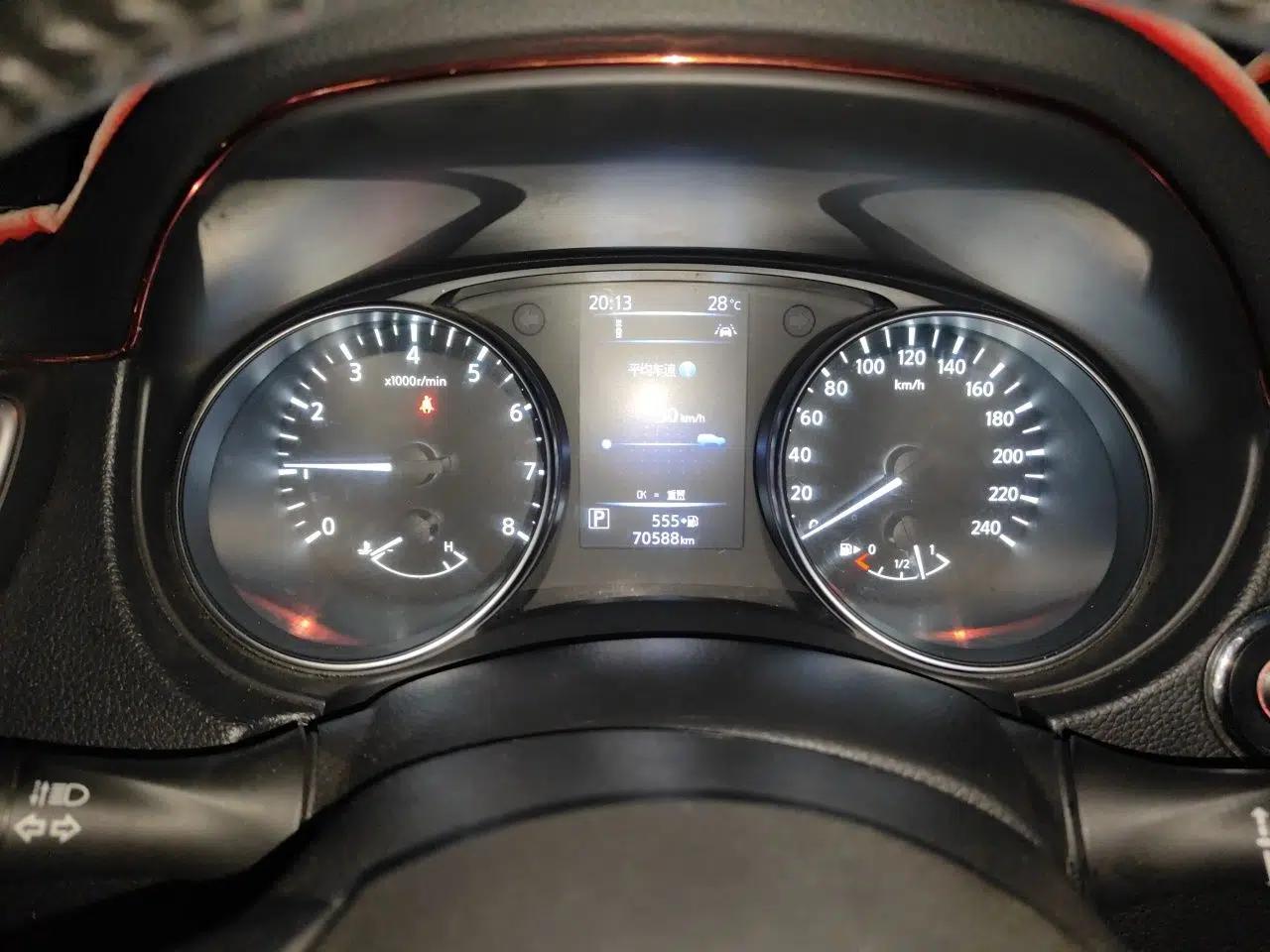Nissan Qashqai 2019 2.0L CVT Luxury Edition — миниатюра 11