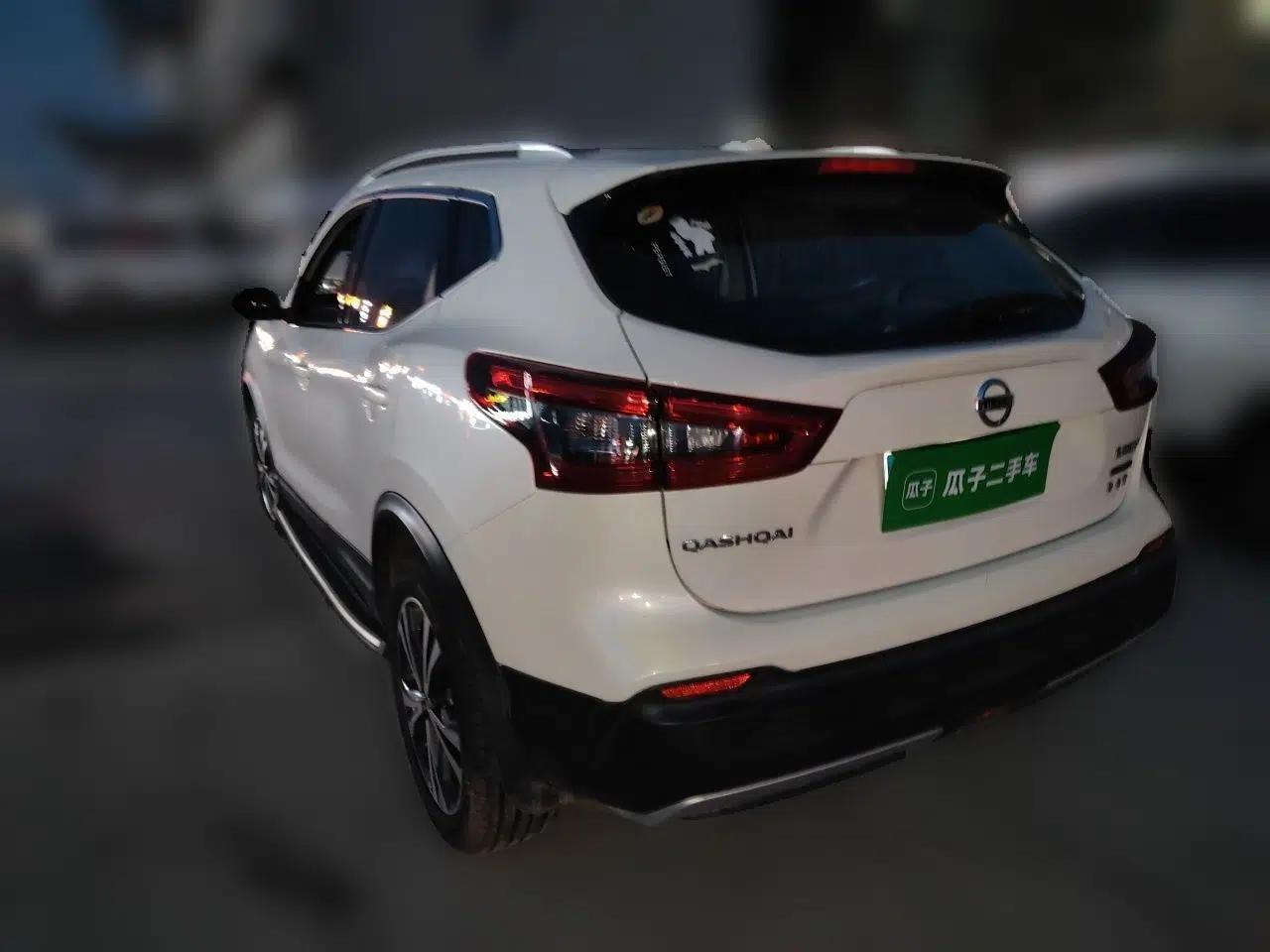 Nissan Qashqai 2019 2.0L CVT Luxury Edition — миниатюра 4