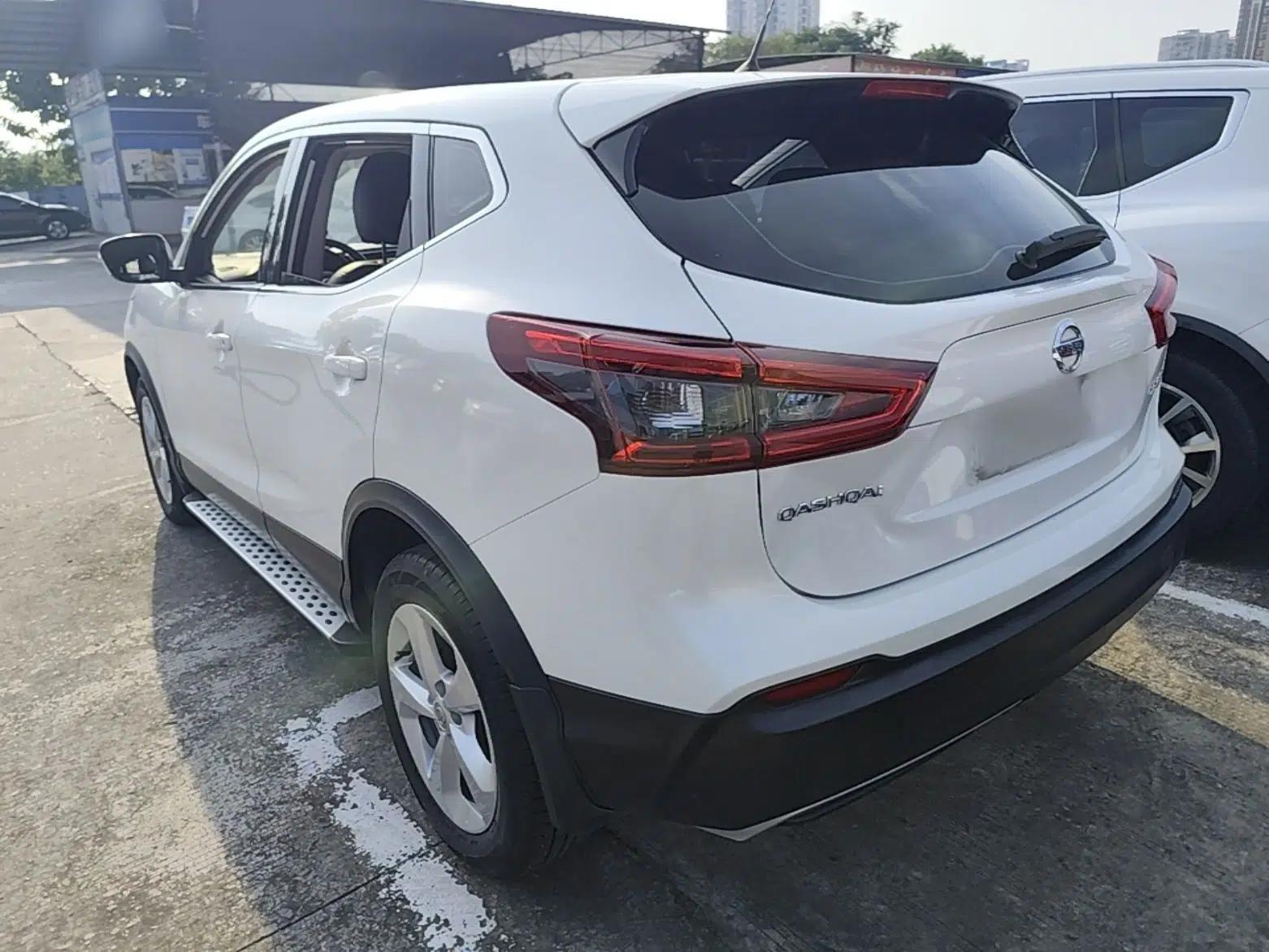 Nissan Qashqai 2022 2.0L CVT XV Smart Enjoyment Version — миниатюра 4
