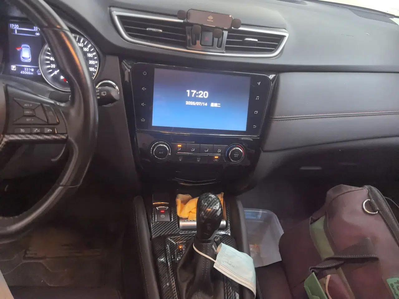 Nissan Qashqai 2019 2.0L CVT Luxury Edition — миниатюра 13