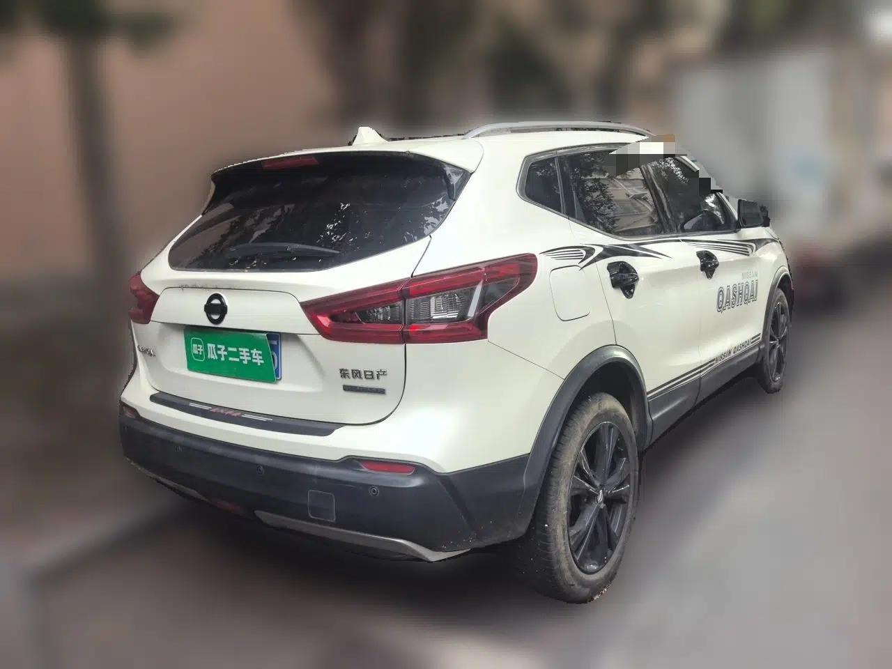Nissan Qashqai 2019 2.0L CVT Luxury Edition — миниатюра 6