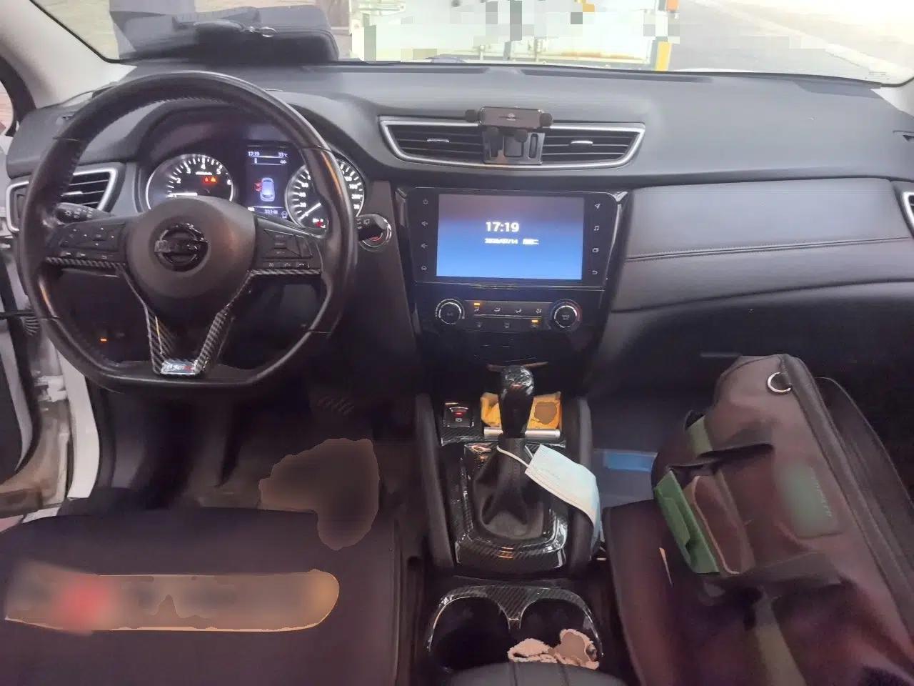 Nissan Qashqai 2019 2.0L CVT Luxury Edition — миниатюра 9