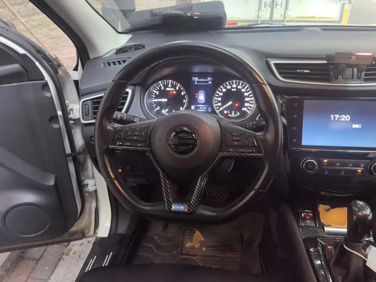 Nissan Qashqai 2019 2.0L CVT Luxury Edition — миниатюра 10