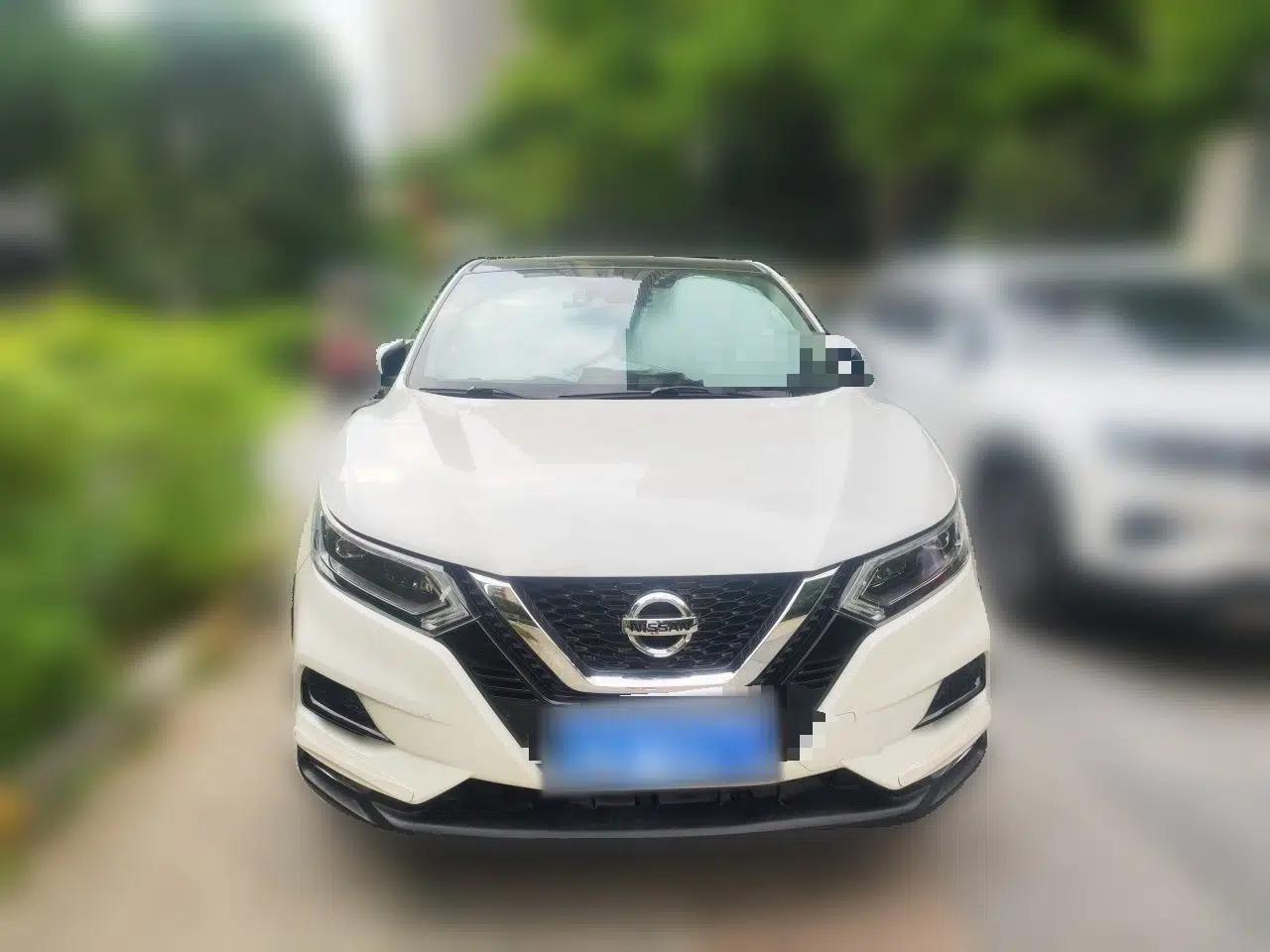 Nissan Qashqai 2019 2.0L CVT Luxury Edition — миниатюра 2