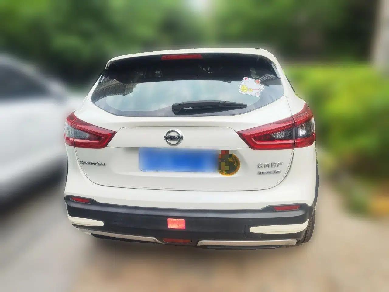 Nissan Qashqai 2019 2.0L CVT Luxury Edition — миниатюра 5