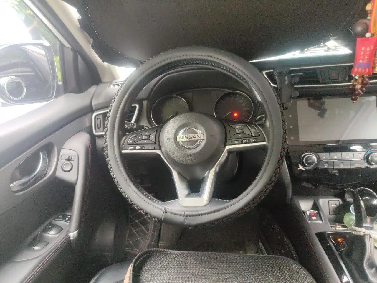 Nissan Qashqai 2019 2.0L CVT Luxury Edition — миниатюра 10