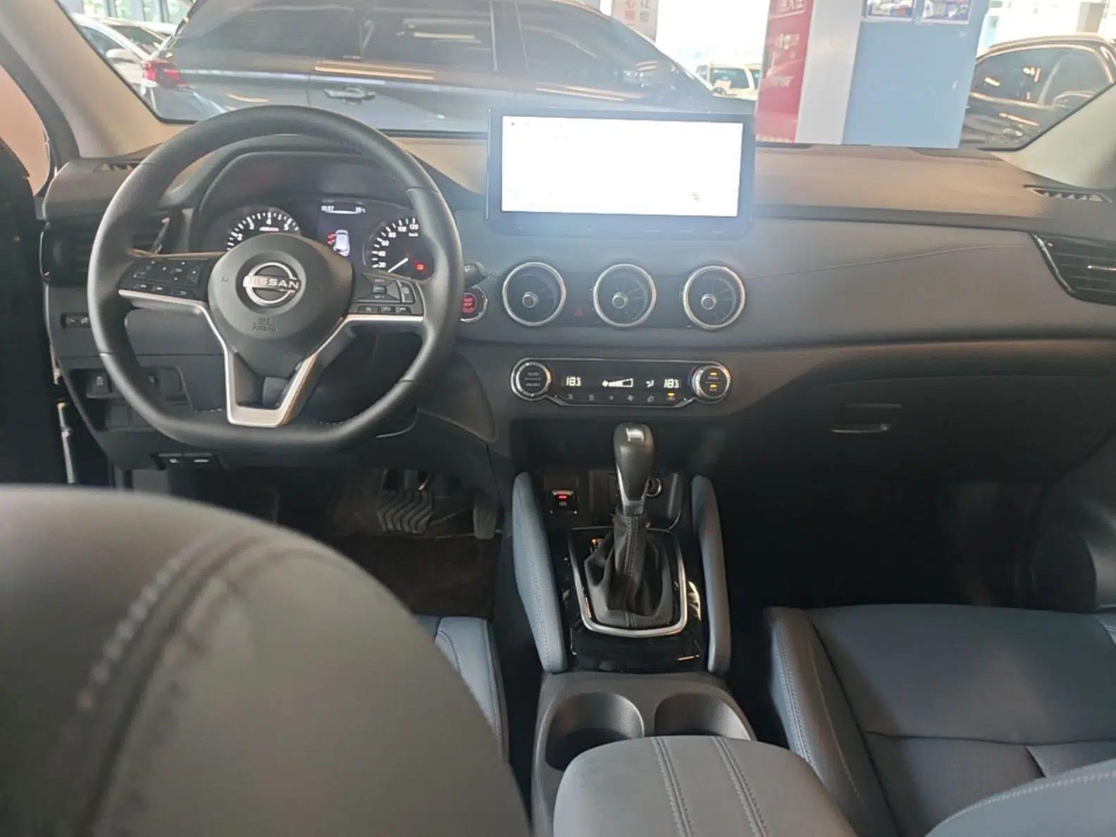 Nissan Qashqai 2025 Facelifted Honor 2.0L CVT XV+ Leading Edition — миниатюра 12