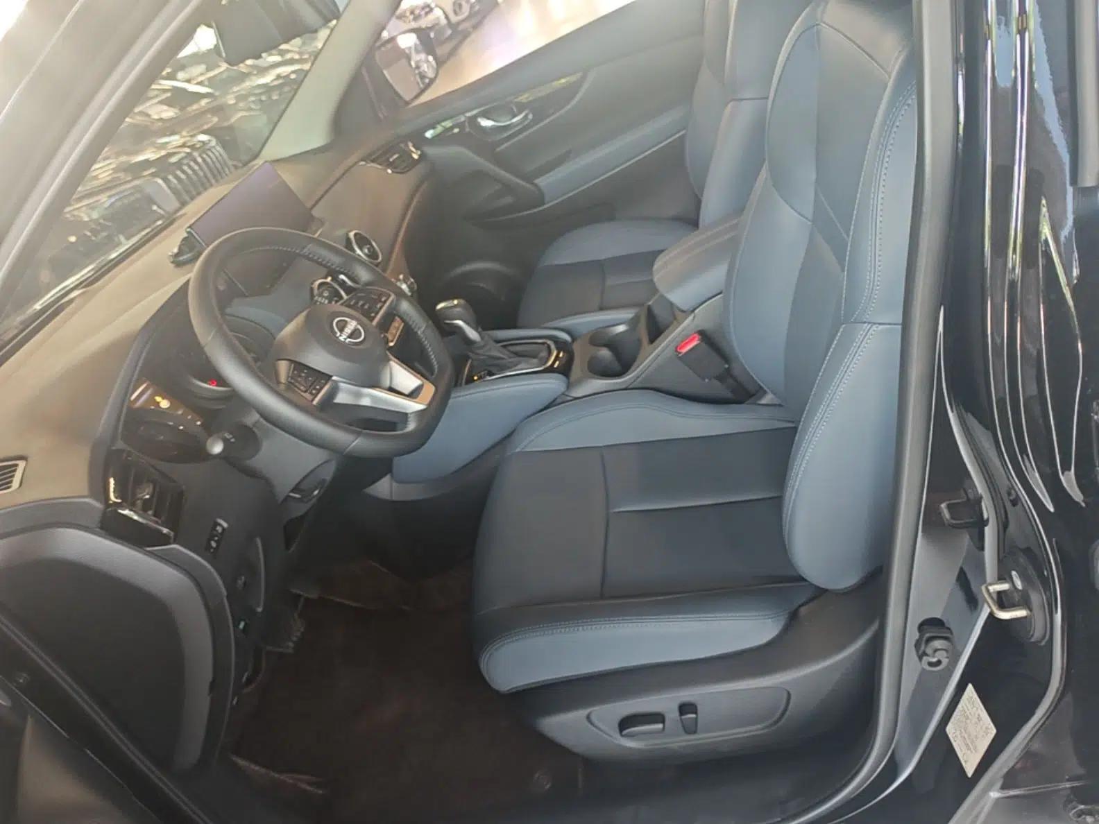 Nissan Qashqai 2025 Facelifted Honor 2.0L CVT XV+ Leading Edition — миниатюра 17