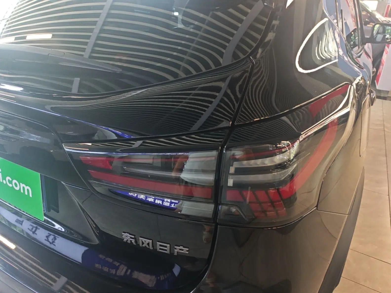 Nissan Qashqai 2025 Facelifted Honor 2.0L CVT XV+ Leading Edition — миниатюра 9