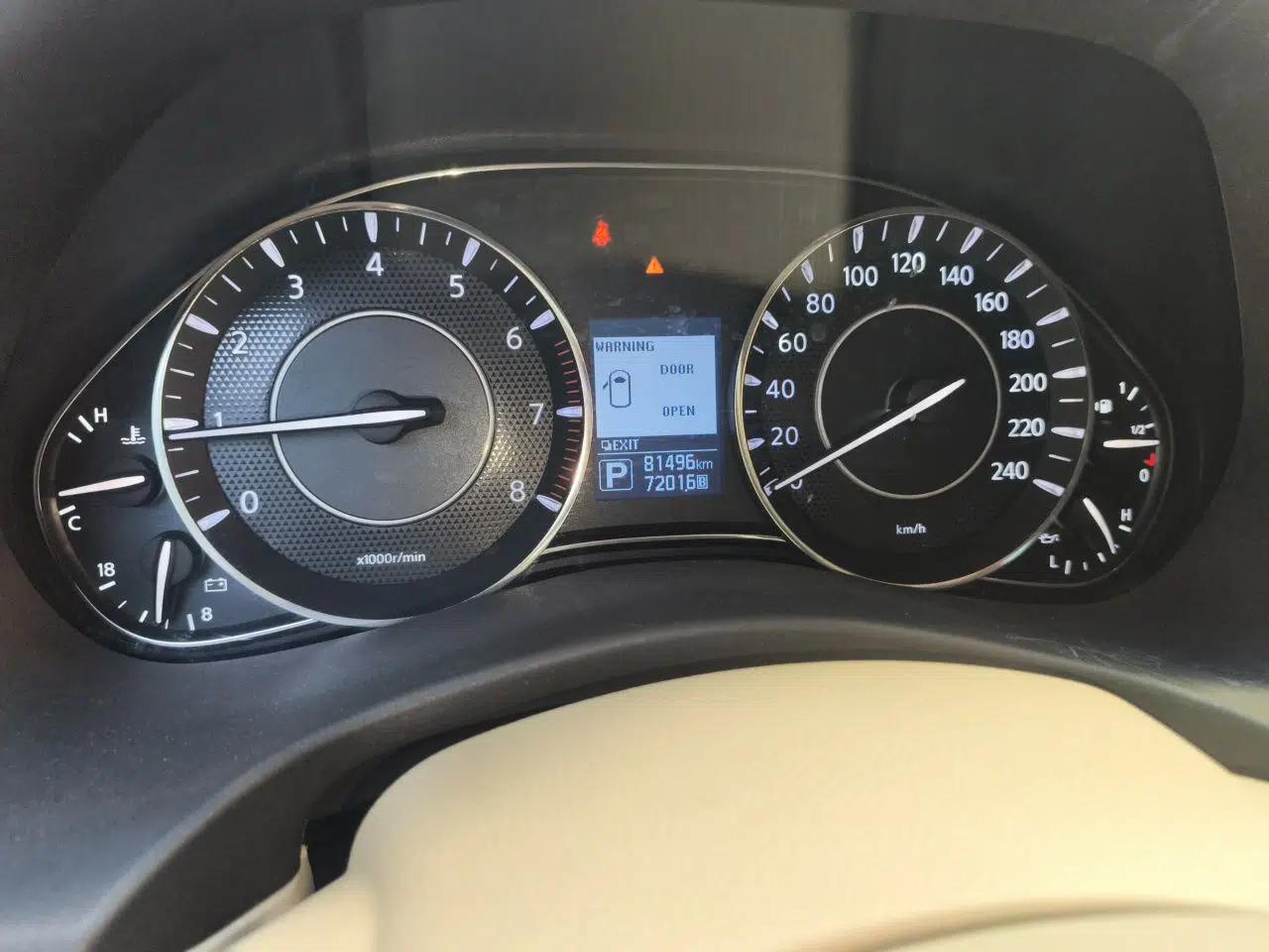 Nissan Patrol 2017 4.0L XE Middle East Version — миниатюра 12