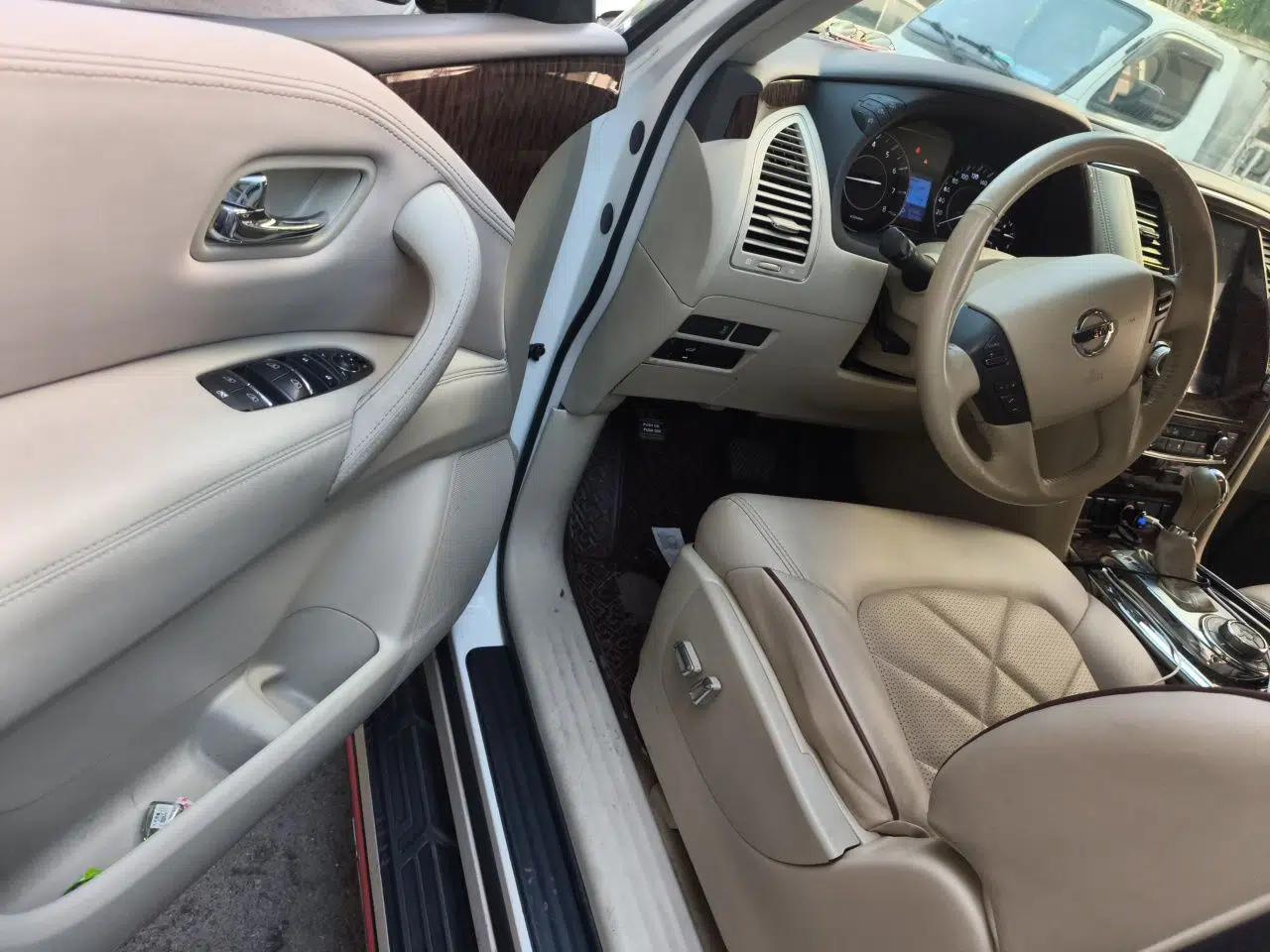 Nissan Patrol 2017 4.0L XE Middle East Version — миниатюра 16